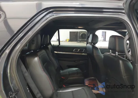 2017 Ford Explorer Sport из США, поврежденный, VIN 1FM5K8GT0HGD09660